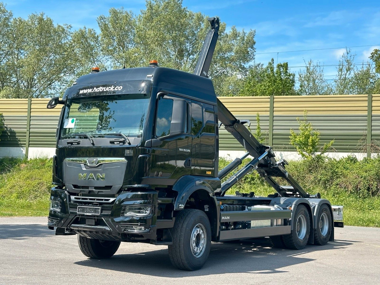 MAN TGS 33.510 6X4 Euro6e Abrollkipper MULTILIFT - Hook lift truck, Crane truck: picture 2 MAN TGS 33.510 6X4 Euro6e Abrollkipper MULTILIFT - Hook lift truck, Crane truck: picture 2