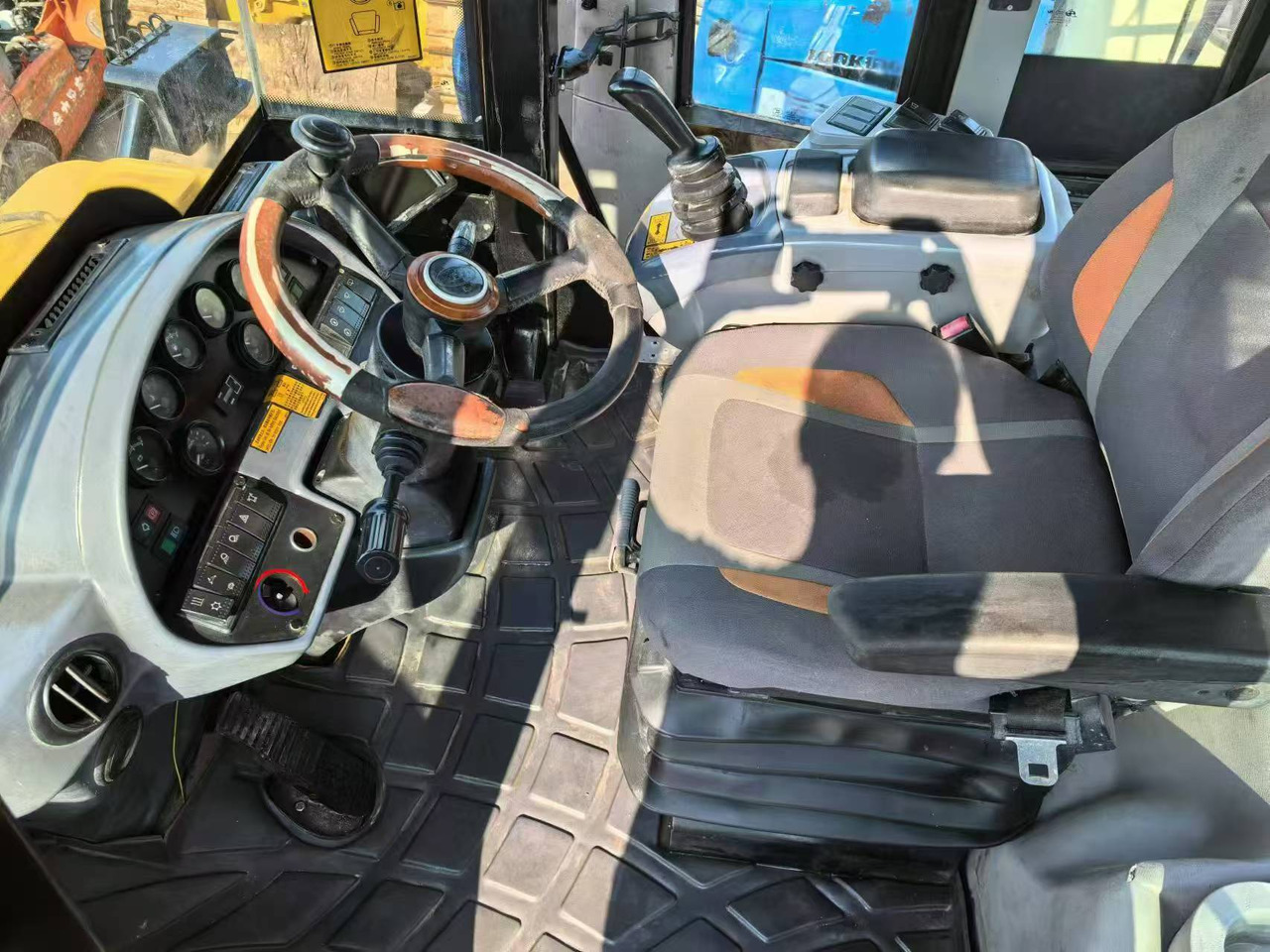 CATERPILLAR 966H - Wheel loader: picture 5 CATERPILLAR 966H - Wheel loader: picture 5