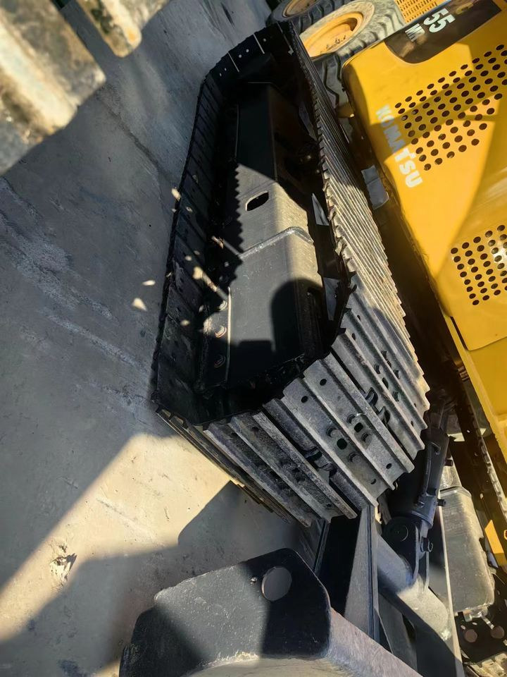 Original Good Condition USED Excavator PC-55MR 5 Ton Mini Excavator Crawler Excavator for Komatsu - Crawler excavator: picture 5 Original Good Condition USED Excavator PC-55MR 5 Ton Mini Excavator Crawler Excavator for Komatsu - Crawler excavator: picture 5