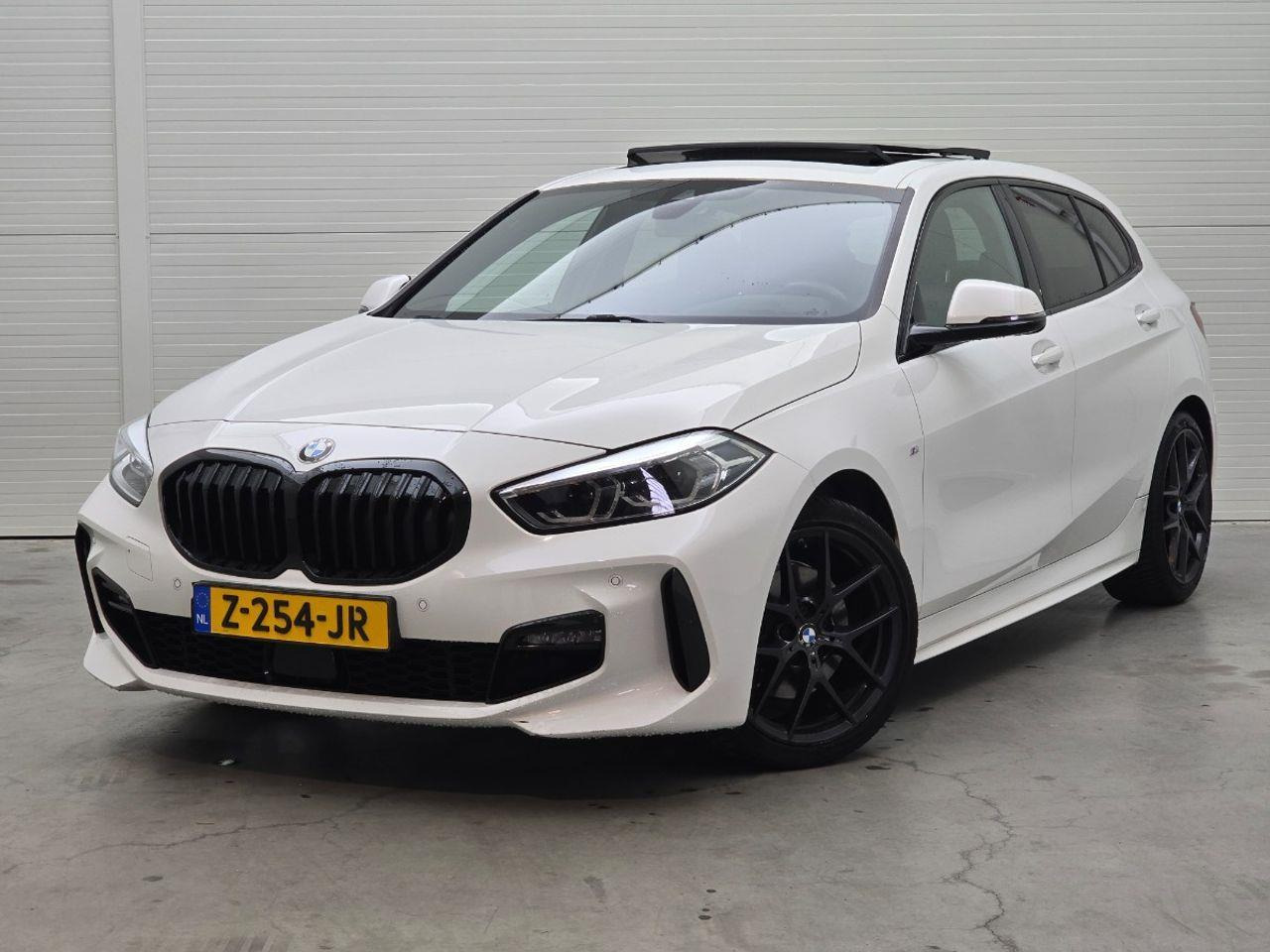 BMW 1 - serie 118i High Executive M-Sport | 2020 | 90.496 km | Automaat | Z254JR | NAP: Geen oordeel - Hatchback: picture 1 BMW 1 - serie 118i High Executive M-Sport | 2020 | 90.496 km | Automaat | Z254JR | NAP: Geen oordeel - Hatchback: picture 1