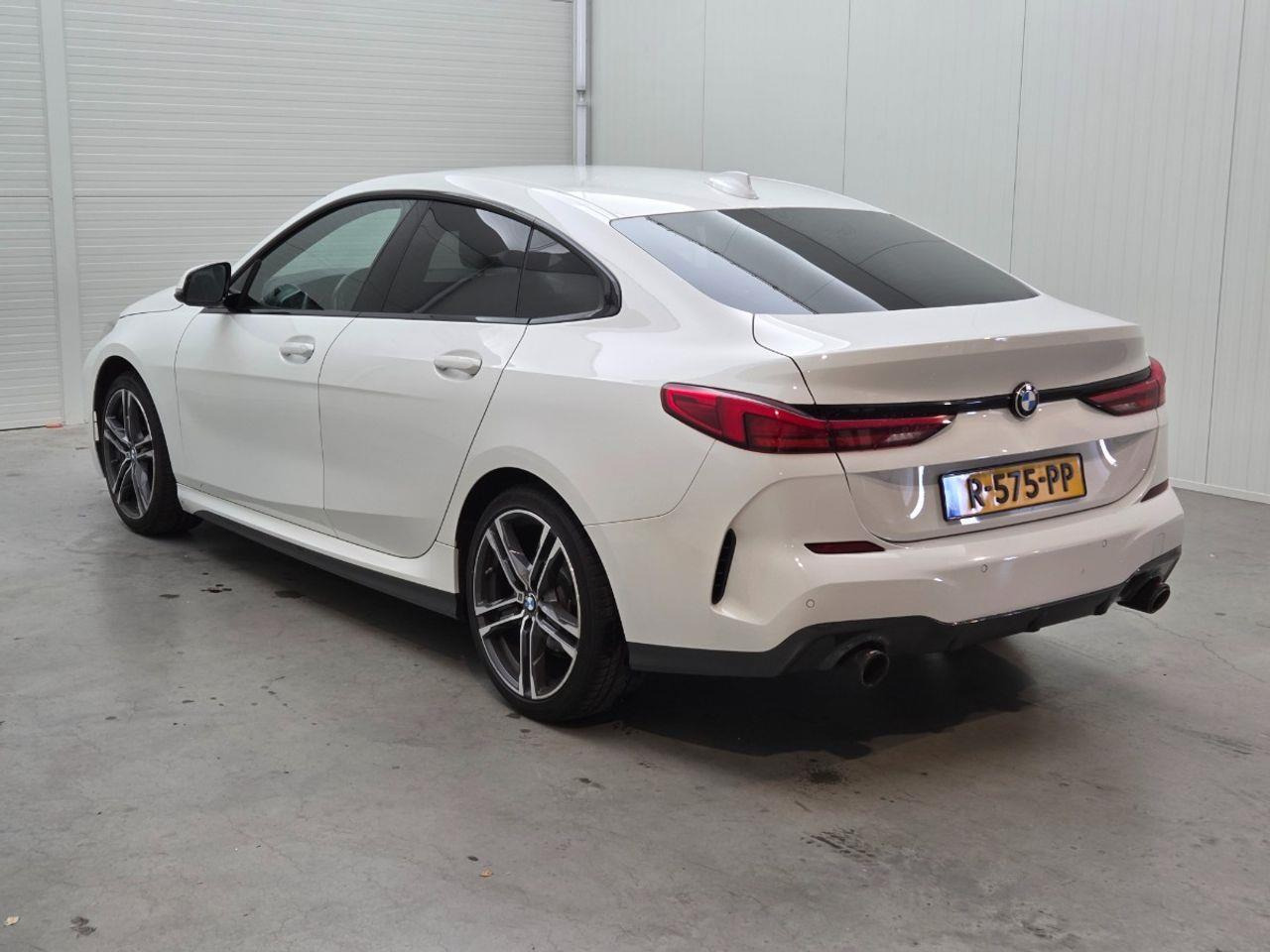 BMW 2 - serie Gran Coupé 218i High Executive M-Sport | 2021 | 107.265 km | Automaat | R575PP | NAP: Geen oordeel - Sedan: picture 3 BMW 2 - serie Gran Coupé 218i High Executive M-Sport | 2021 | 107.265 km | Automaat | R575PP | NAP: Geen oordeel - Sedan: picture 3