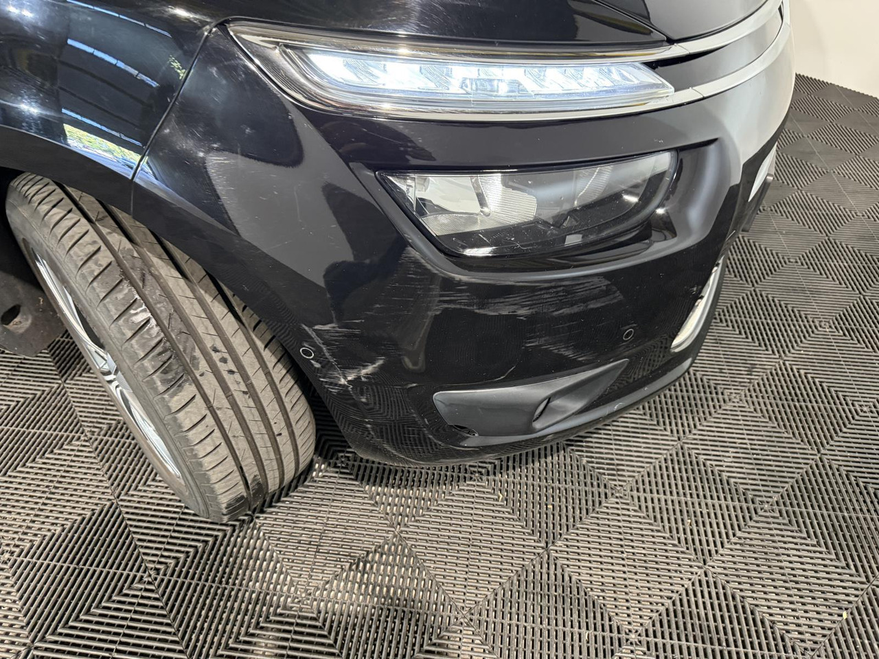Citroen | Grand C4 Picasso 7 Pers | 1.6 THP Intensive | 2015 | 198.648 km | GH027T | Logisch - Car: picture 2 Citroen | Grand C4 Picasso 7 Pers | 1.6 THP Intensive | 2015 | 198.648 km | GH027T | Logisch - Car: picture 2