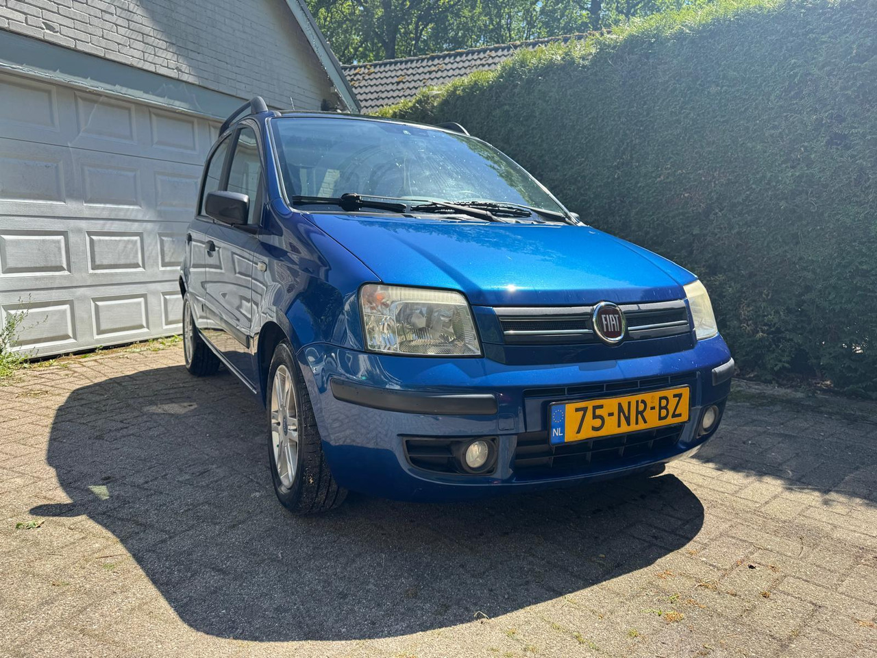 Fiat Panda 1.2 Dynamic 75-NR-BZ 229.715 km - Car: picture 2 Fiat Panda 1.2 Dynamic 75-NR-BZ 229.715 km - Car: picture 2