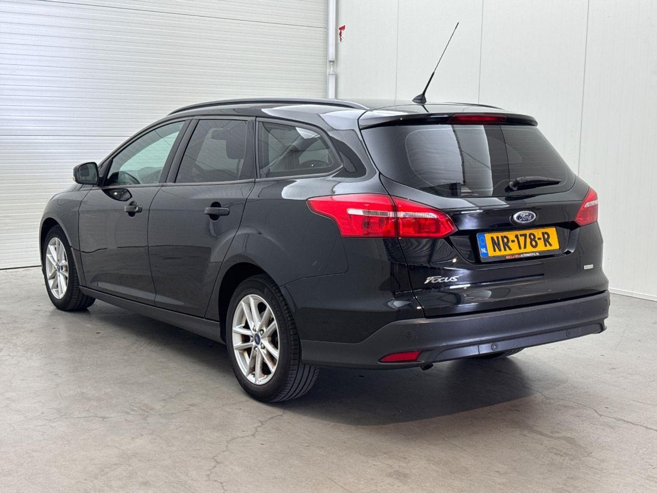 Ford Focus Wagon 1.0 Trend | 2017 | 180.185 km | NR178R | NAP: Logisch - Car: picture 3 Ford Focus Wagon 1.0 Trend | 2017 | 180.185 km | NR178R | NAP: Logisch - Car: picture 3