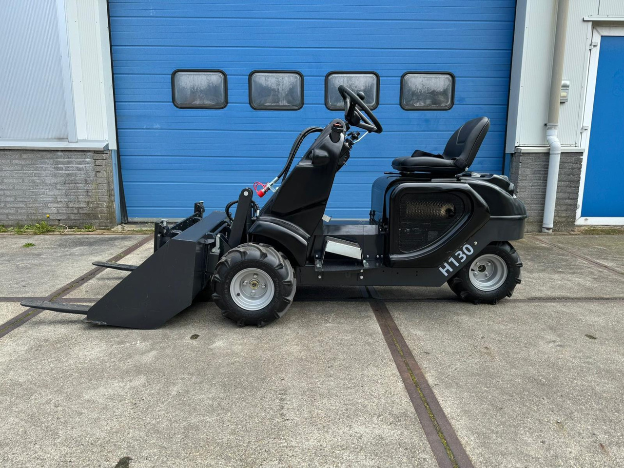 Heracles H130 Mini Shovel Nieuw - Workshop equipment: picture 2 Heracles H130 Mini Shovel Nieuw - Workshop equipment: picture 2