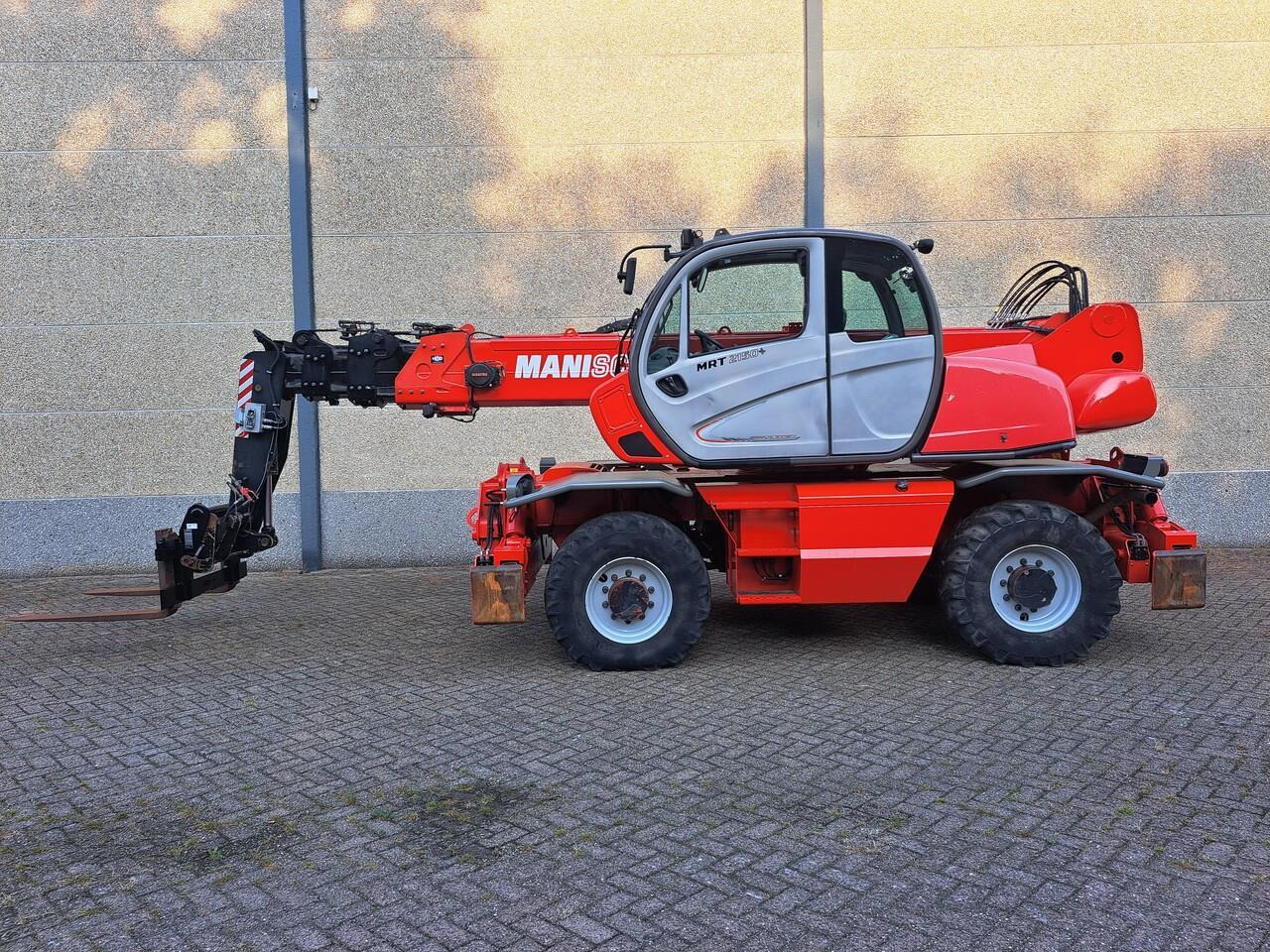 Manitou MRT 2150+ Privilege All-Terrain Roterende Verreiker (2015) - Telescopic handler: picture 5 Manitou MRT 2150+ Privilege All-Terrain Roterende Verreiker (2015) - Telescopic handler: picture 5