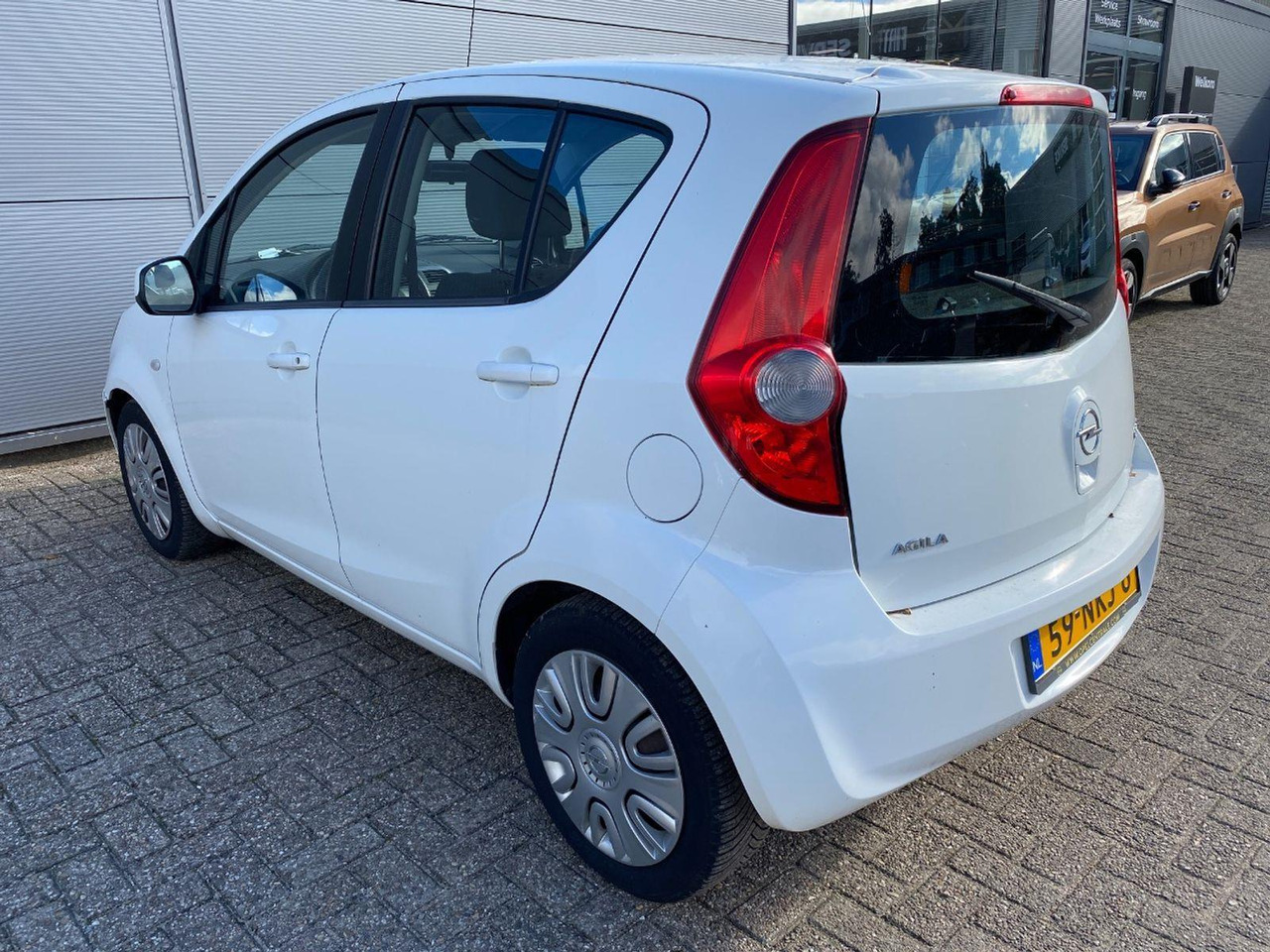 Opel Agila 1.0 Edition LPG | 2010 | 149.704 km | 59NKJ6 | NAP: Logisch - Hatchback: picture 3 Opel Agila 1.0 Edition LPG | 2010 | 149.704 km | 59NKJ6 | NAP: Logisch - Hatchback: picture 3