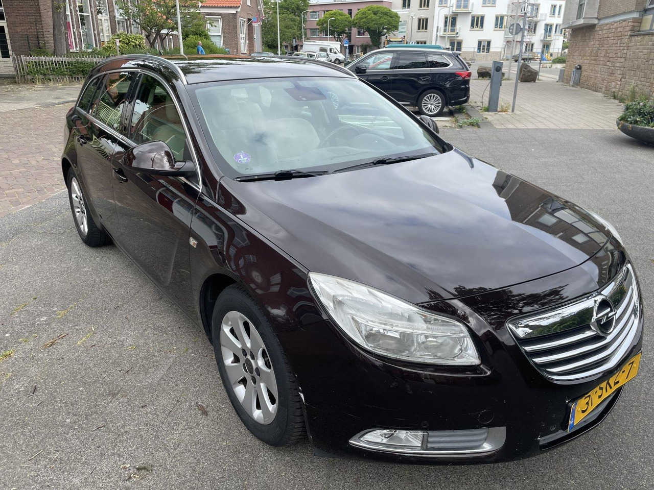 Opel Insignia Sports Tourer 1.4 Turbo, 2011, 31-SKZ-7, 222.048km - Car: picture 2 Opel Insignia Sports Tourer 1.4 Turbo, 2011, 31-SKZ-7, 222.048km - Car: picture 2