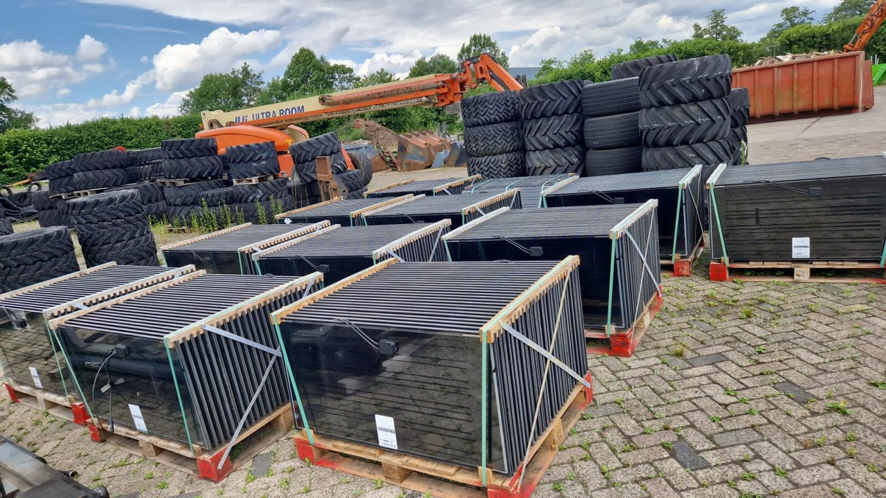 250x Abound Solar ab1-70b Zonnepanelen - Other machinery: picture 3 250x Abound Solar ab1-70b Zonnepanelen - Other machinery: picture 3