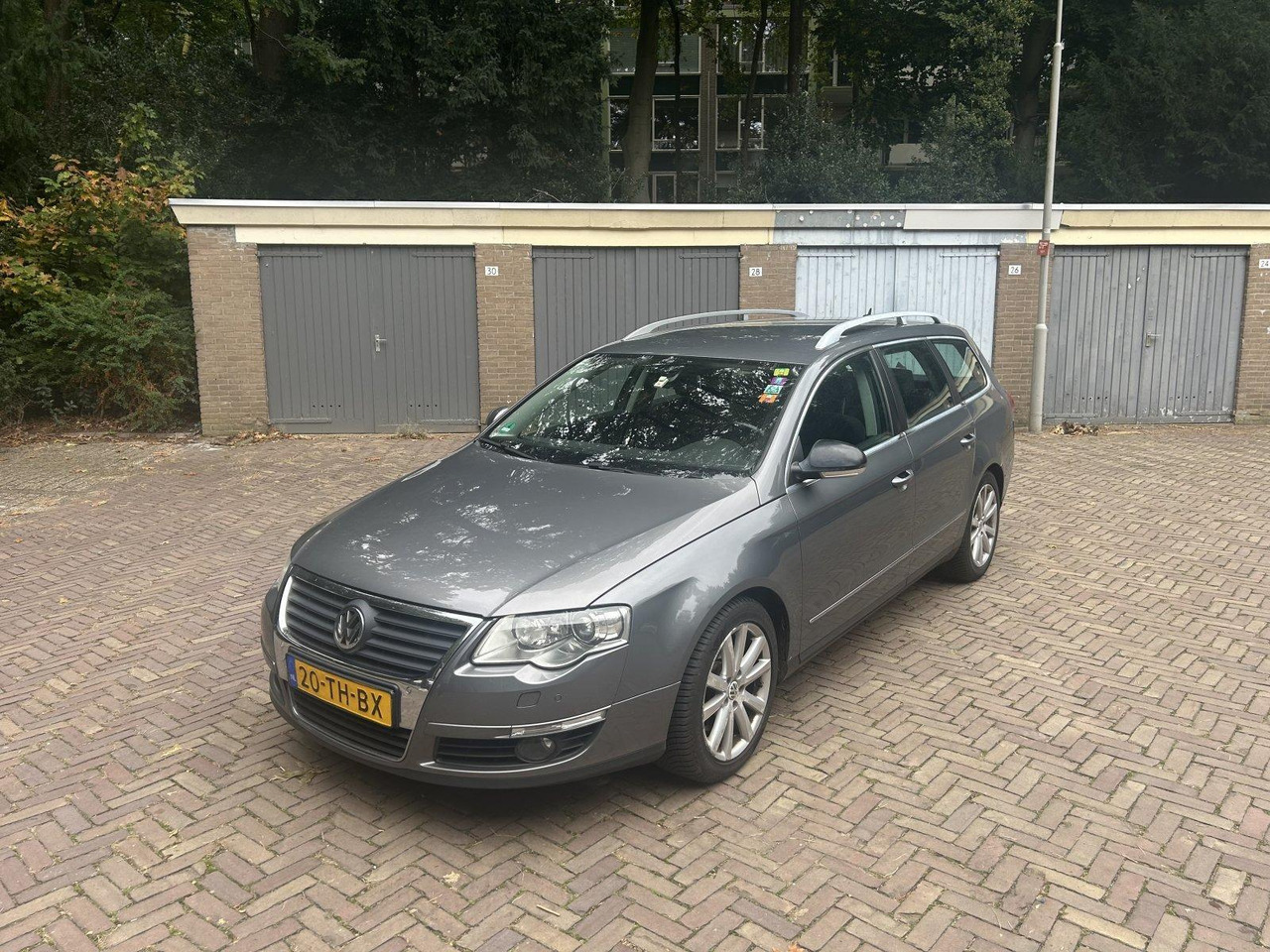 Volkswagen | Passat Variant | 2.0 TDI Sportline | 2006 | 379.923 km | Automaat | 20THBX | Logisch - Car: picture 1 Volkswagen | Passat Variant | 2.0 TDI Sportline | 2006 | 379.923 km | Automaat | 20THBX | Logisch - Car: picture 1