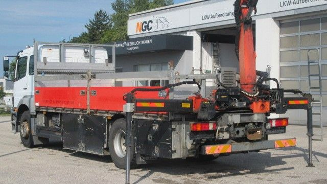 Dropside/ Flatbed truck, Crane truck Mercedes-Benz Axor 1833 L Pr. Kran, PK 10.501, Klima: picture 8