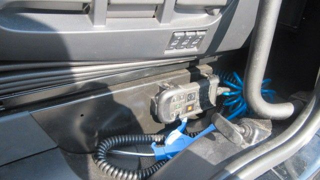 Tractor unit DAF XF 530: picture 18