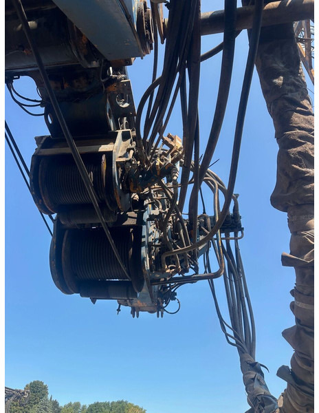 Bauer BG 15 H - Drilling rig: picture 5 Bauer BG 15 H - Drilling rig: picture 5