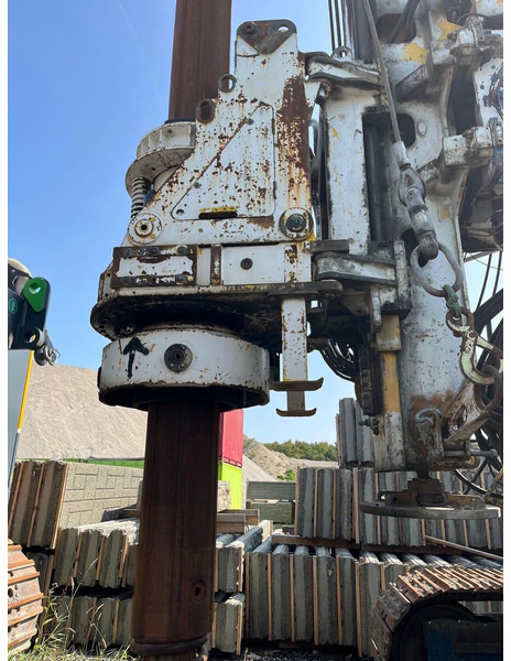 Bauer BG 24 H - Drilling rig: picture 5 Bauer BG 24 H - Drilling rig: picture 5