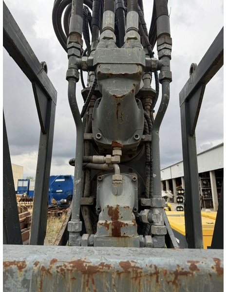 Liebherr Vibro Hammer - Hydraulic hammer for Construction machinery: picture 1 Liebherr Vibro Hammer - Hydraulic hammer for Construction machinery: picture 1