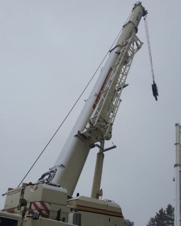 Terex AC 100 - All terrain crane: picture 3 Terex AC 100 - All terrain crane: picture 3
