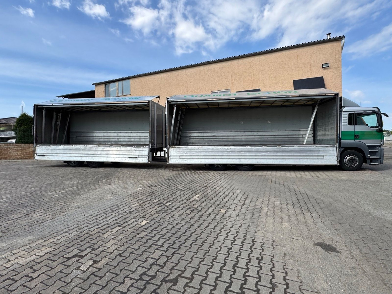 MAN TGS 26.460 2xAHK/2xLBW/Lenk-Lift/kpl.Zug - Beverage truck: picture 5 MAN TGS 26.460 2xAHK/2xLBW/Lenk-Lift/kpl.Zug - Beverage truck: picture 5