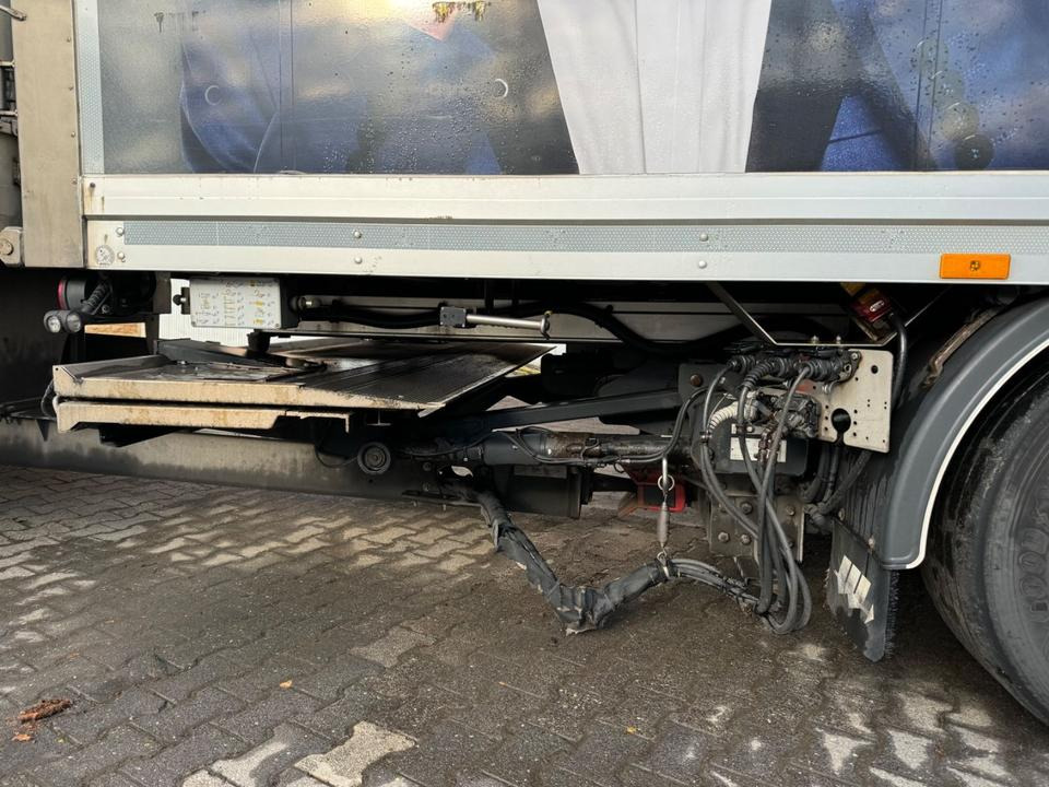 Mercedes-Benz Antos 2540/Durchladbar/2xLBW/Frigoblock/2instock - Box truck: picture 5 Mercedes-Benz Antos 2540/Durchladbar/2xLBW/Frigoblock/2instock - Box truck: picture 5