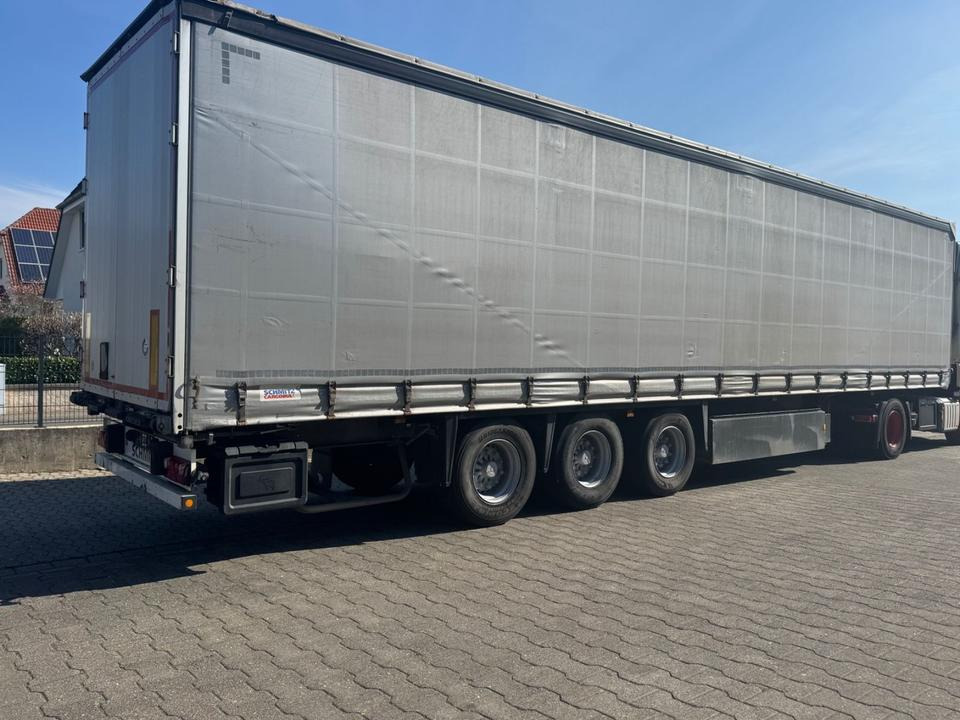 Schmitz Cargobull SCS 24-L/Zertifiziert/Lift/Top-Zustand! - Curtainsider semi-trailer: picture 2 Schmitz Cargobull SCS 24-L/Zertifiziert/Lift/Top-Zustand! - Curtainsider semi-trailer: picture 2