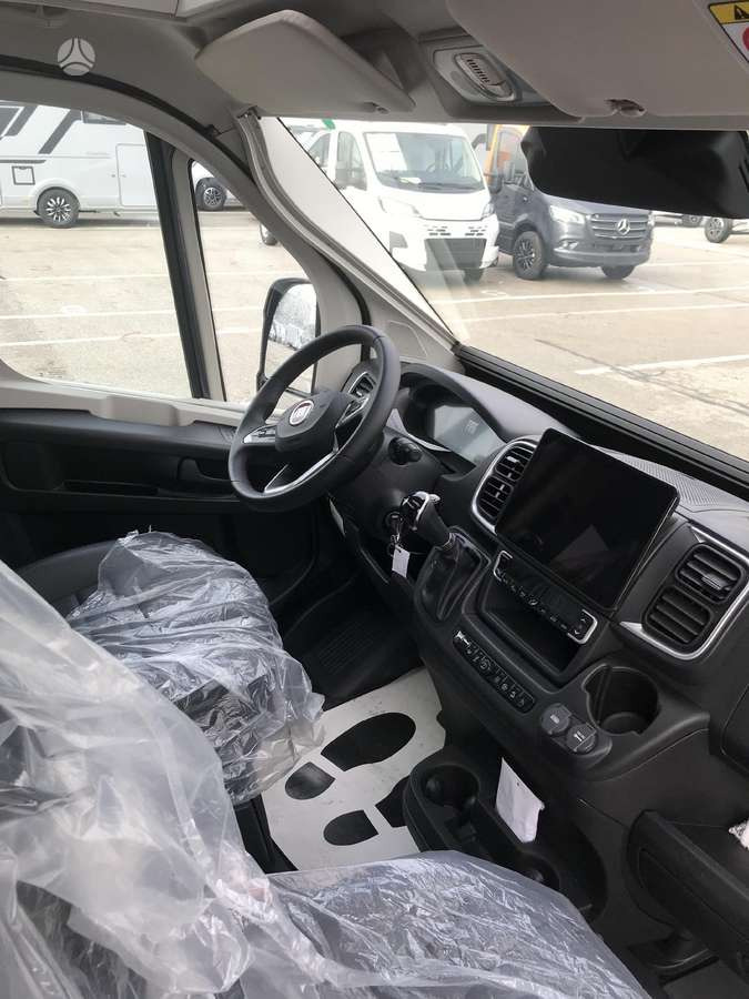 ADRIA Twin Sport 640 SG - Camper van: picture 4 ADRIA Twin Sport 640 SG - Camper van: picture 4