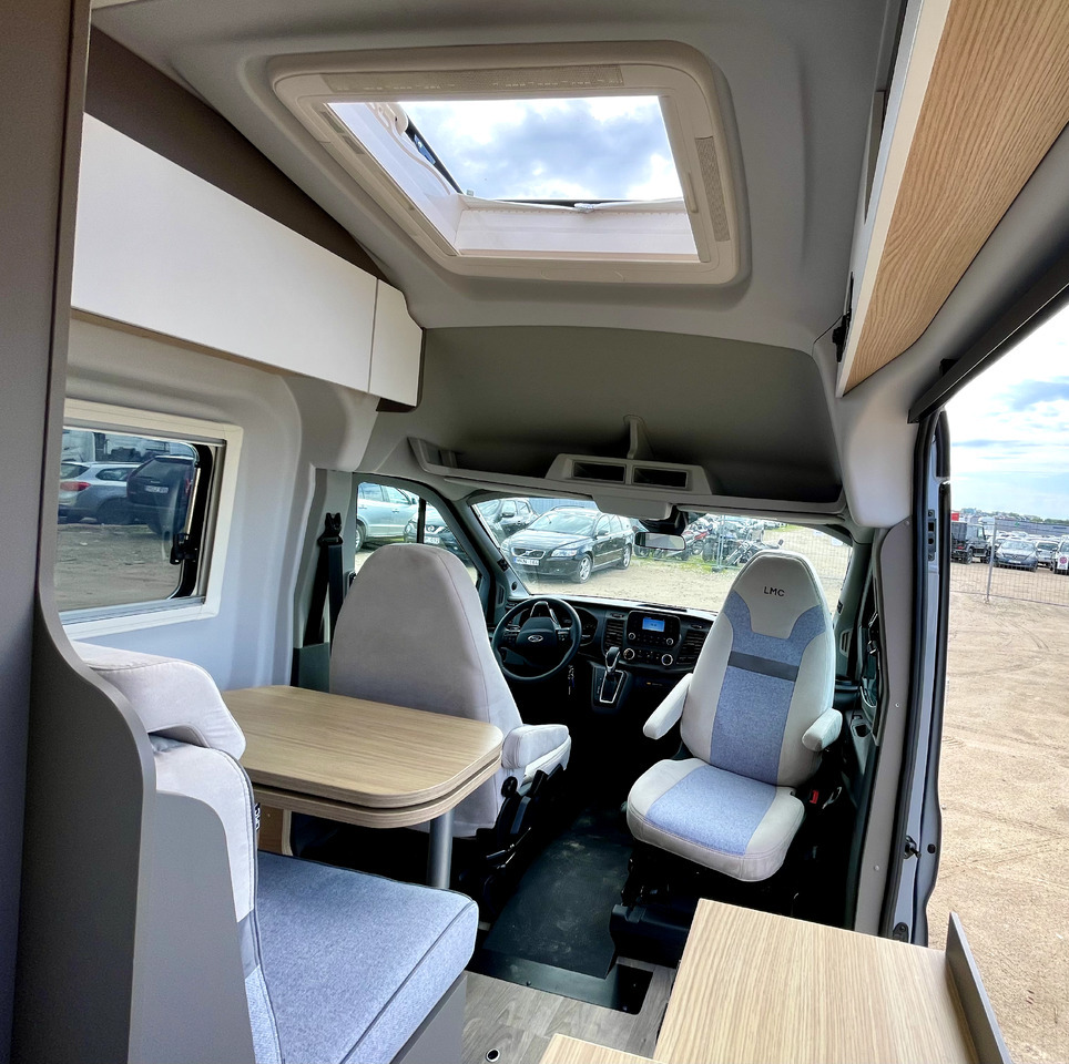Camper van LMC Innovan 590C: picture 14