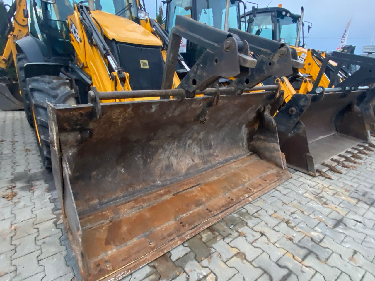 JCB 3CX - Backhoe loader: picture 1 JCB 3CX - Backhoe loader: picture 1