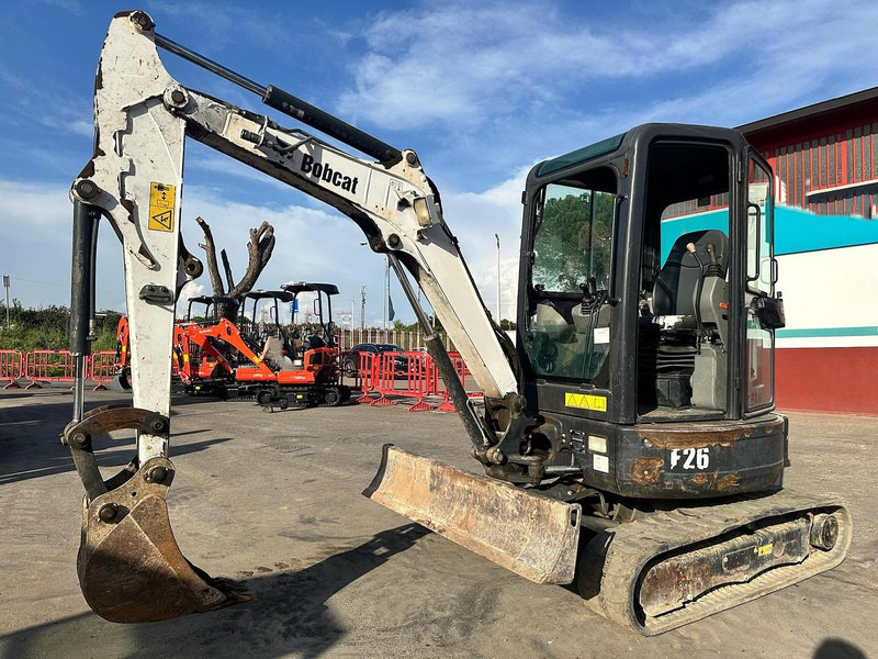Bobcat E26 - Mini excavator: picture 2 Bobcat E26 - Mini excavator: picture 2