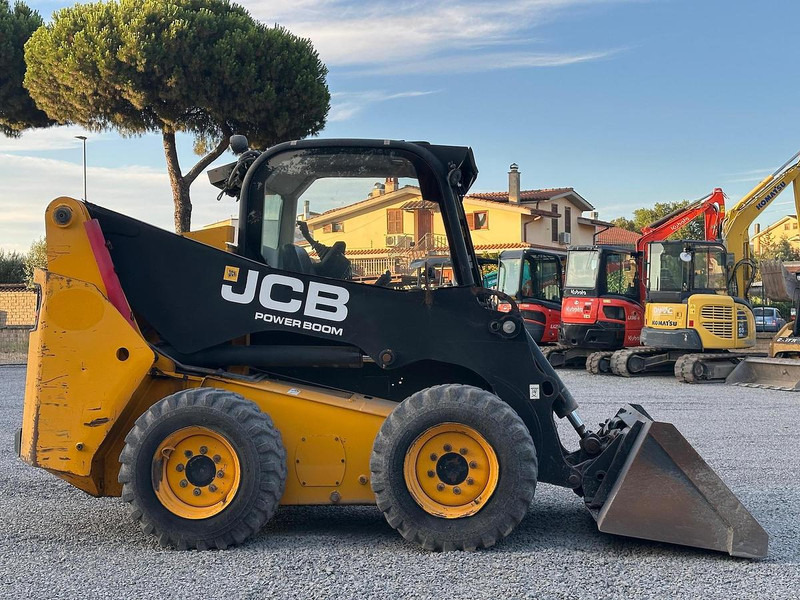 JCB 225 - Compact track loader: picture 2 JCB 225 - Compact track loader: picture 2