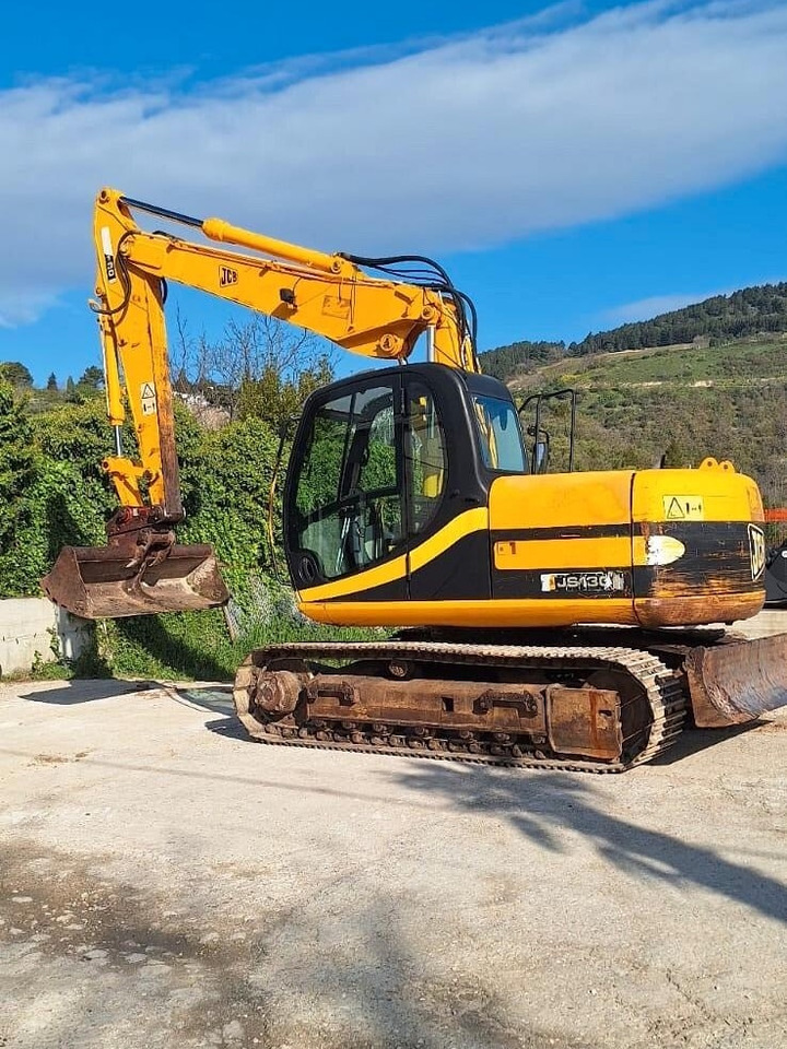 JCB JS130 - Crawler excavator: picture 2 JCB JS130 - Crawler excavator: picture 2
