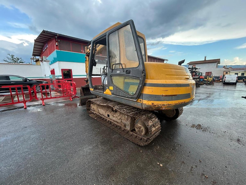 JCB JS70 - Mini excavator: picture 4 JCB JS70 - Mini excavator: picture 4