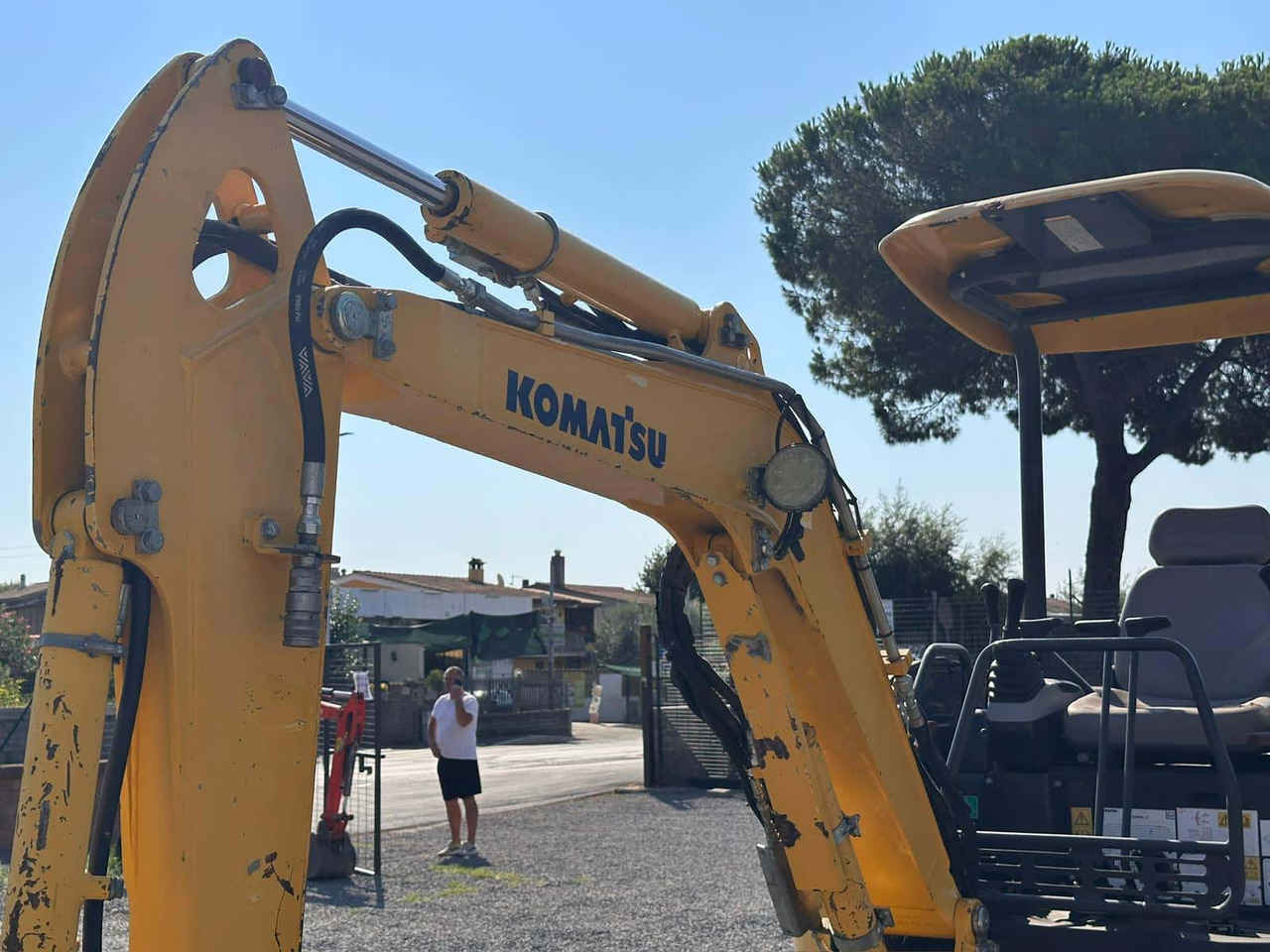 Mini excavator KOMATSU PC26MR-3: picture 8