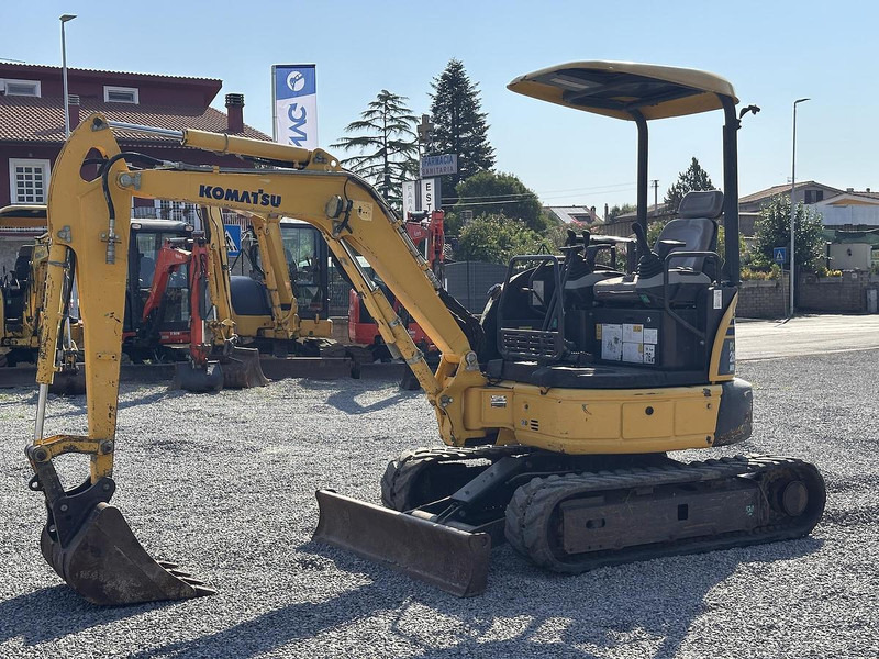 Komatsu PC26MR-3 - Mini excavator: picture 1 Komatsu PC26MR-3 - Mini excavator: picture 1