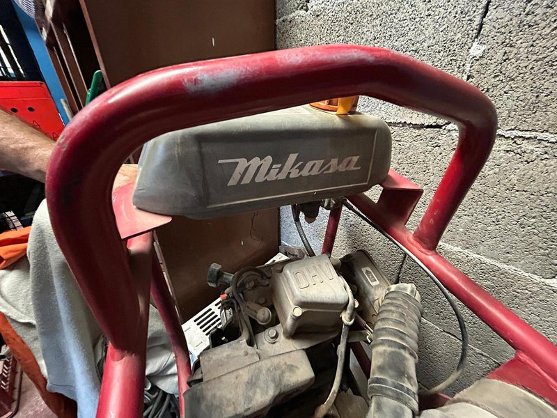 Mikasa MTR-40F - Compactor: picture 2 Mikasa MTR-40F - Compactor: picture 2