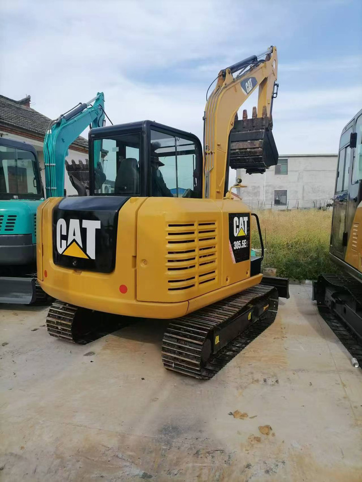 Mini excavator CATERPILLAR 305.5E2: picture 6