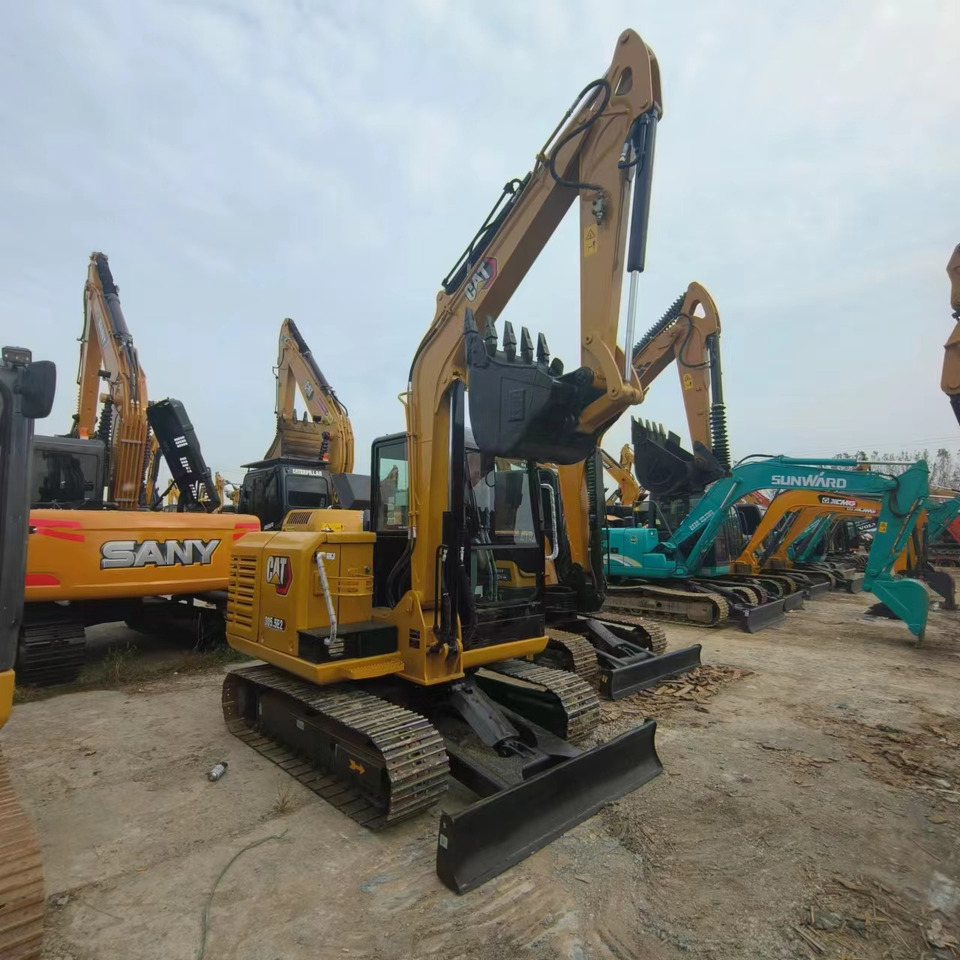 Mini excavator CATERPILLAR 305.5E2: picture 6