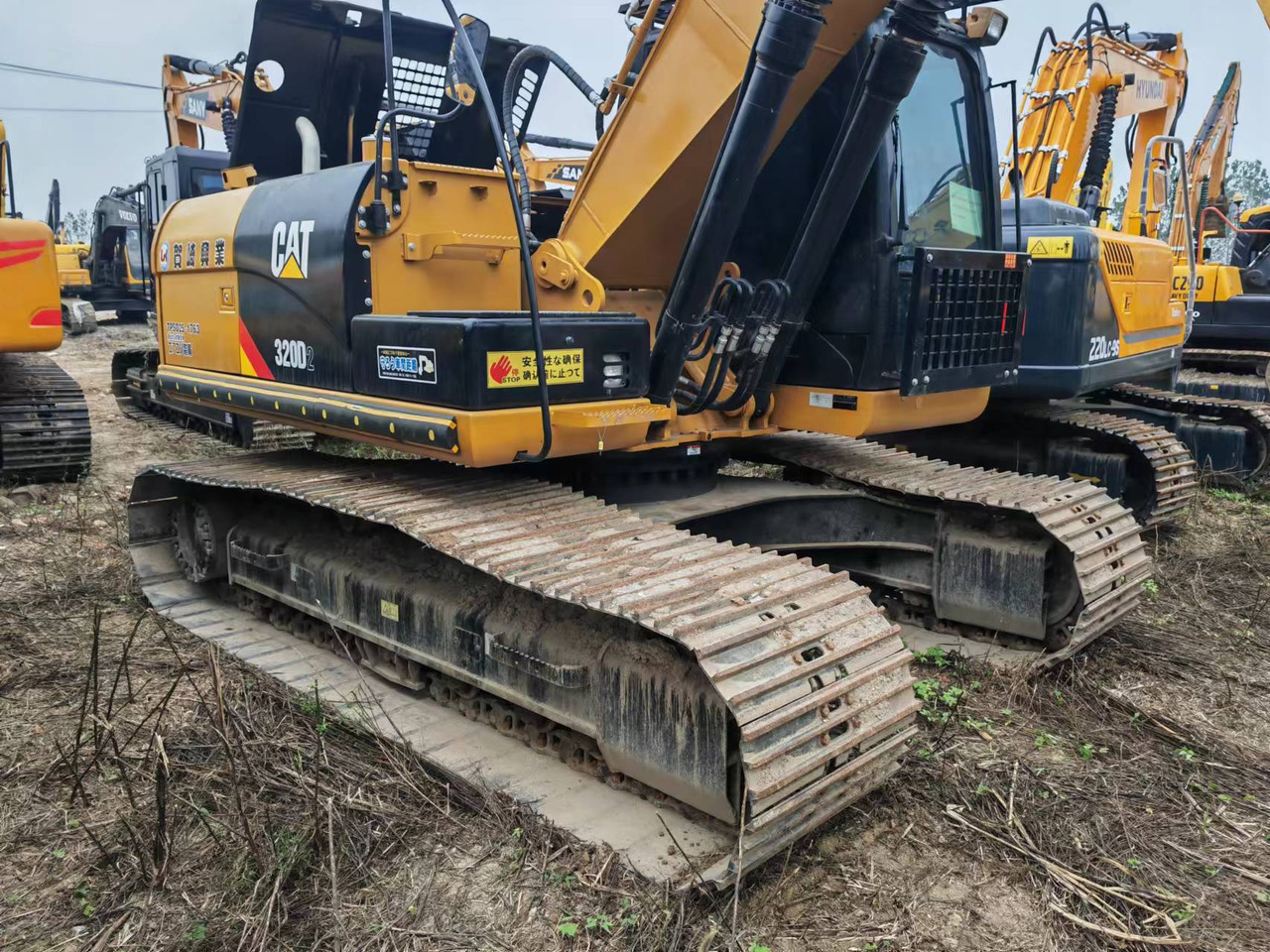 Crawler excavator CATERPILLAR 320D2: picture 7 Crawler excavator CATERPILLAR 320D2: picture 7