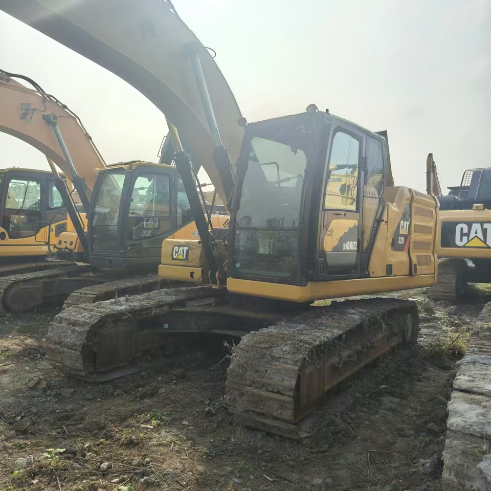 CATERPILLAR 320GC - Crawler excavator: picture 2 CATERPILLAR 320GC - Crawler excavator: picture 2