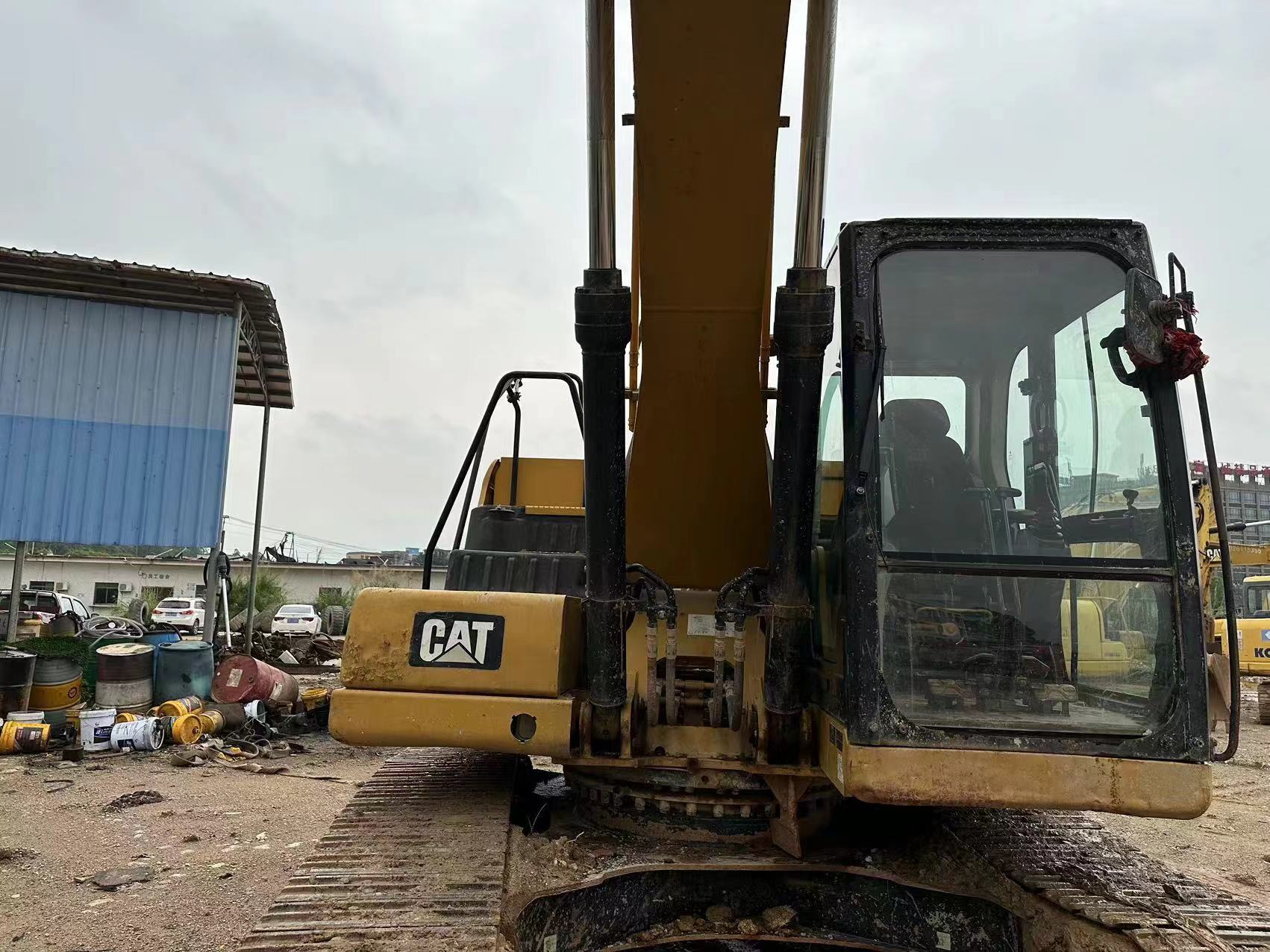 CATERPILLAR 320GC - Crawler excavator: picture 5 CATERPILLAR 320GC - Crawler excavator: picture 5
