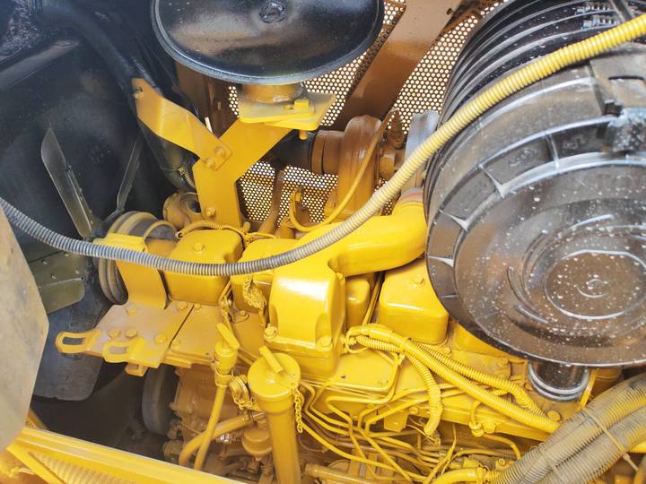 Bulldozer CATERPILLAR D5K: picture 14