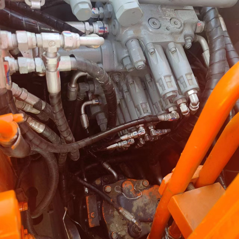 Crawler excavator HITACHI ZX70: picture 14 Crawler excavator HITACHI ZX70: picture 14