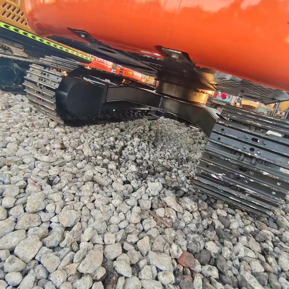 HITACHI ZX70 - Crawler excavator: picture 4 HITACHI ZX70 - Crawler excavator: picture 4