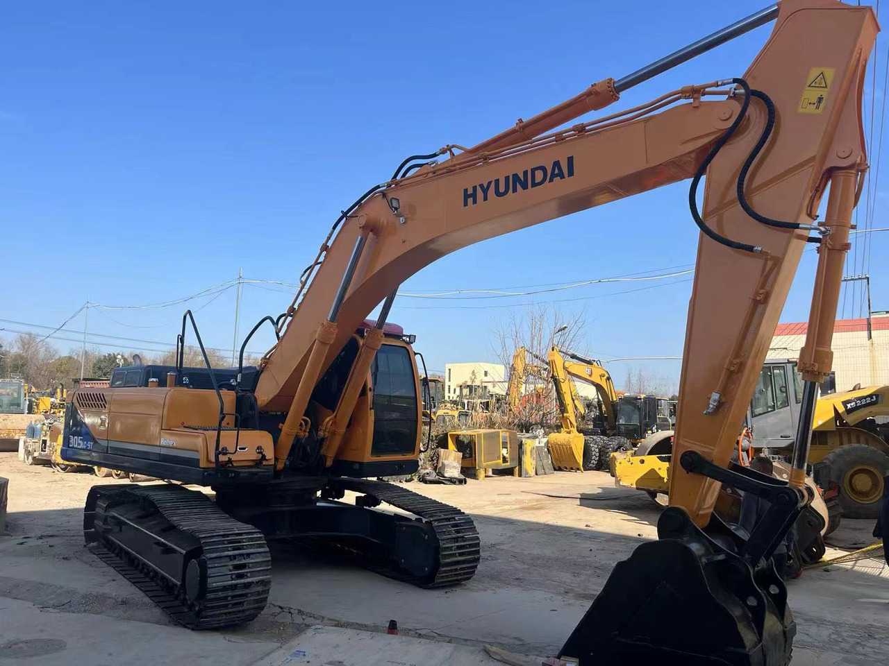 Hyundai R305LC-9T - Crawler excavator: picture 5 Hyundai R305LC-9T - Crawler excavator: picture 5