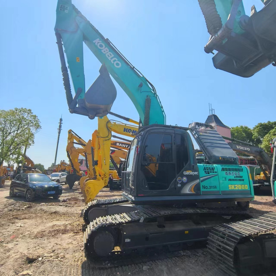 KOBELCO SK 200D - Crawler excavator: picture 1 KOBELCO SK 200D - Crawler excavator: picture 1