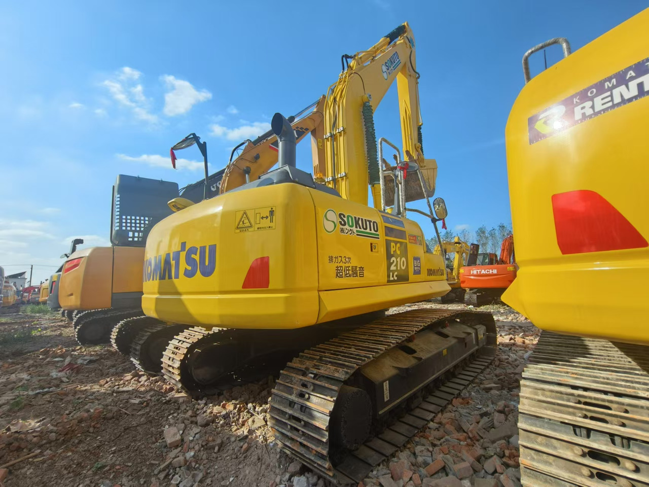 KOMATSU PC210LC-8 - Crawler excavator: picture 3 KOMATSU PC210LC-8 - Crawler excavator: picture 3