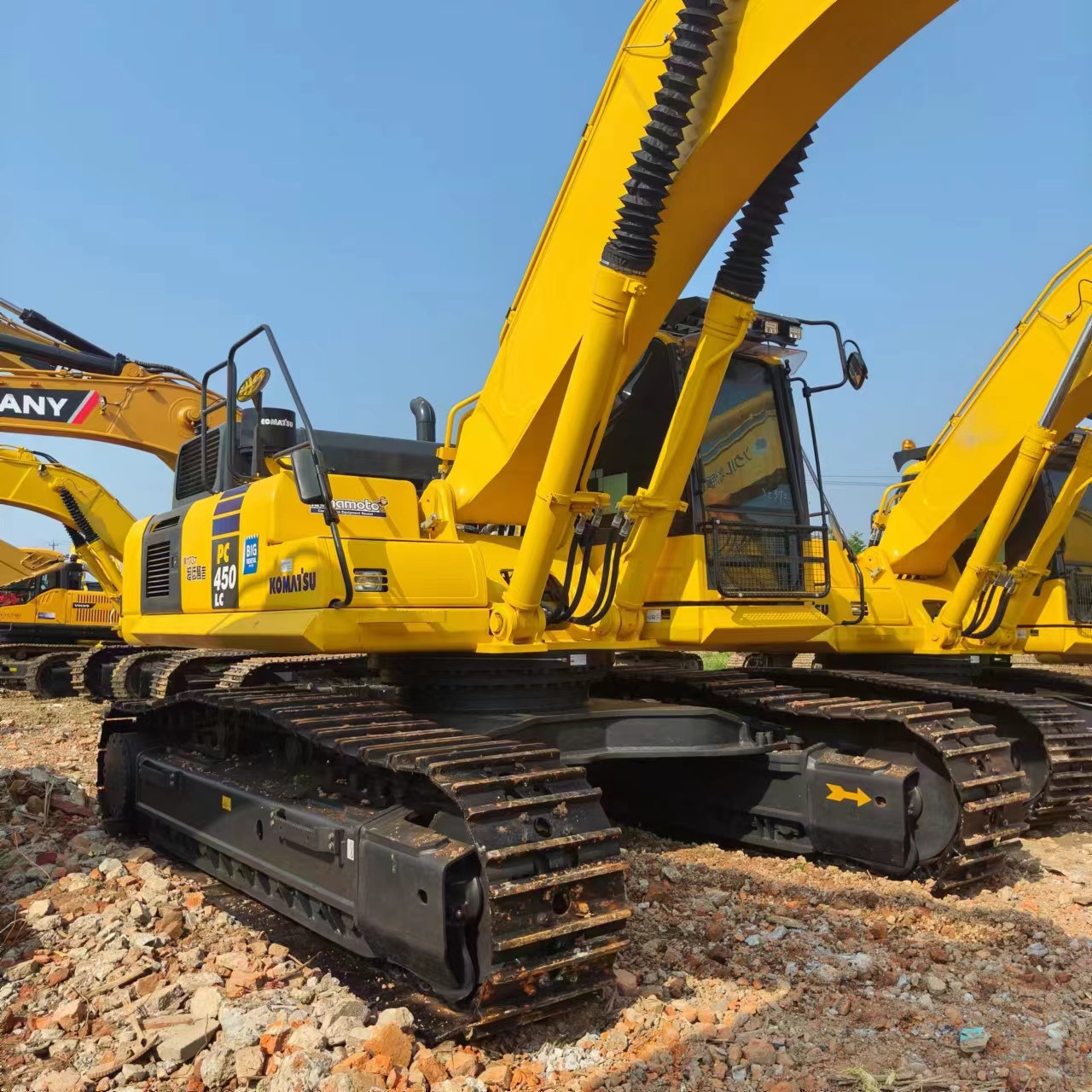 Crawler excavator KOMATSU PC450: picture 8