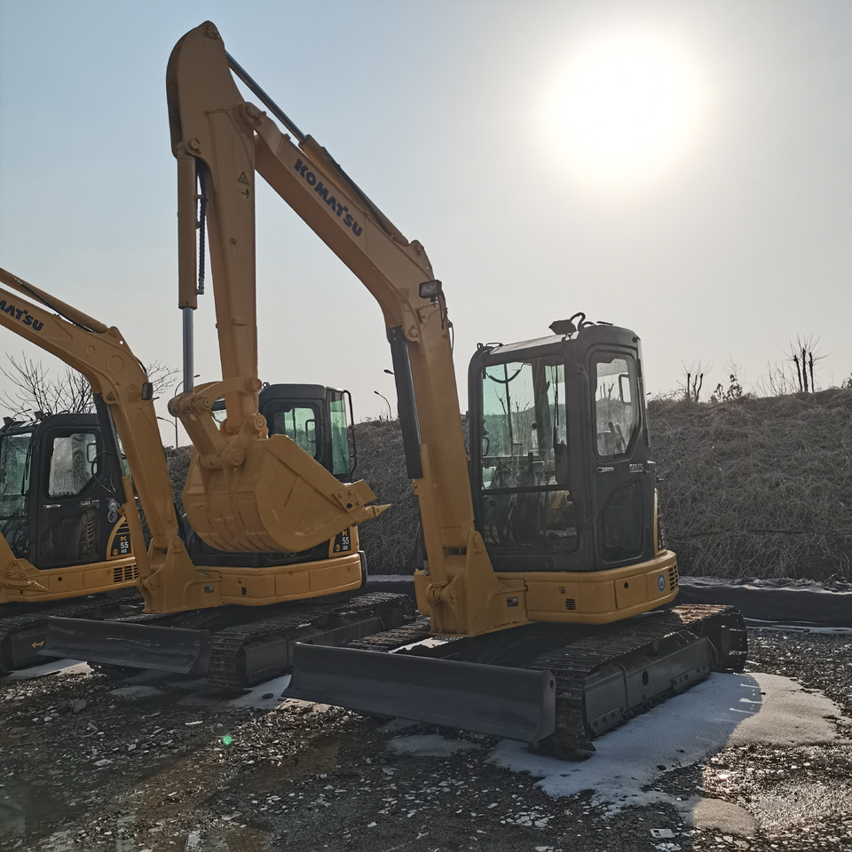 Mini excavator KOMATSU PC55: picture 19