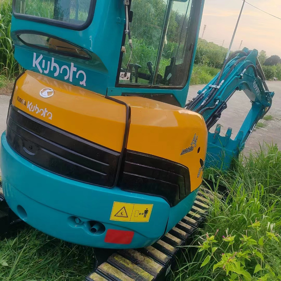 KUBOTA U30 - Mini excavator: picture 3 KUBOTA U30 - Mini excavator: picture 3