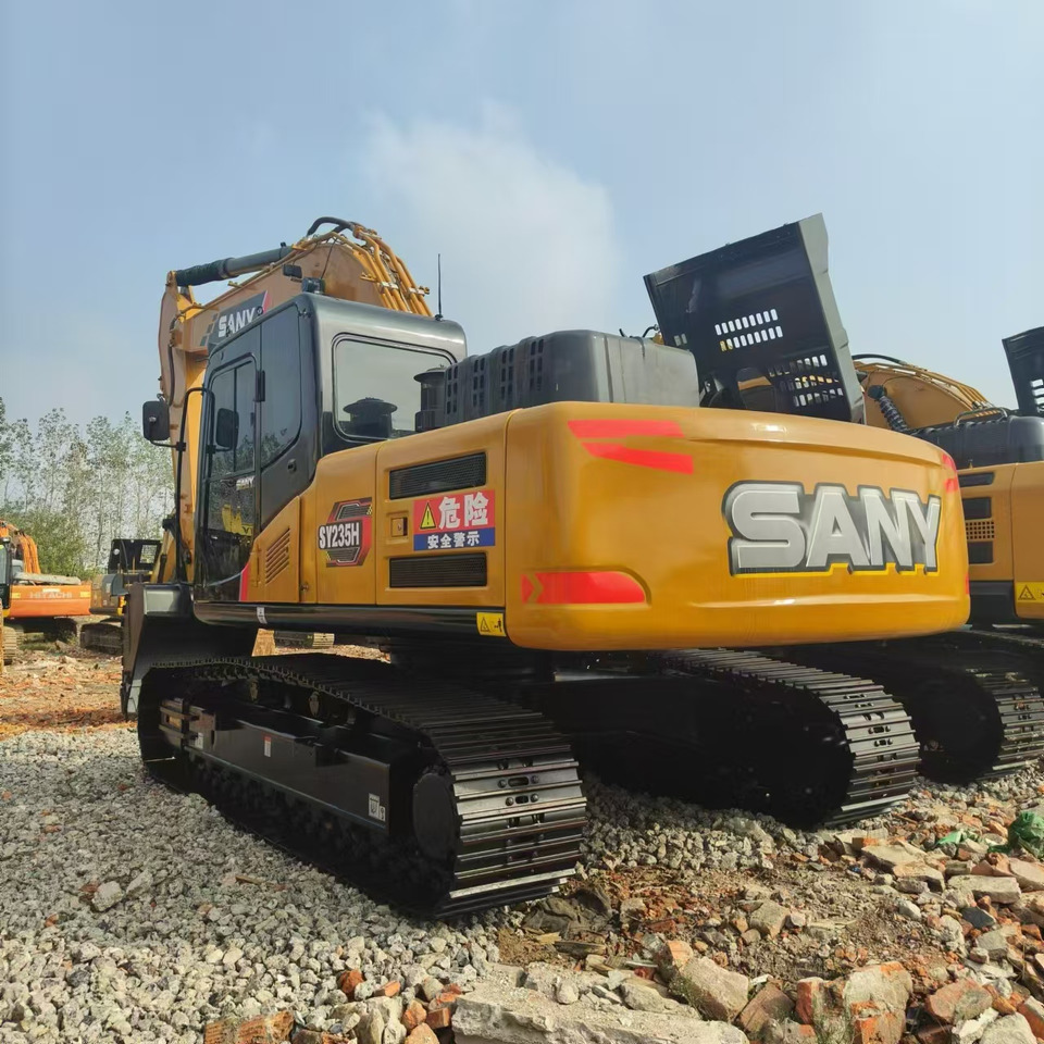 SANY SY235H - Crawler excavator: picture 1 SANY SY235H - Crawler excavator: picture 1