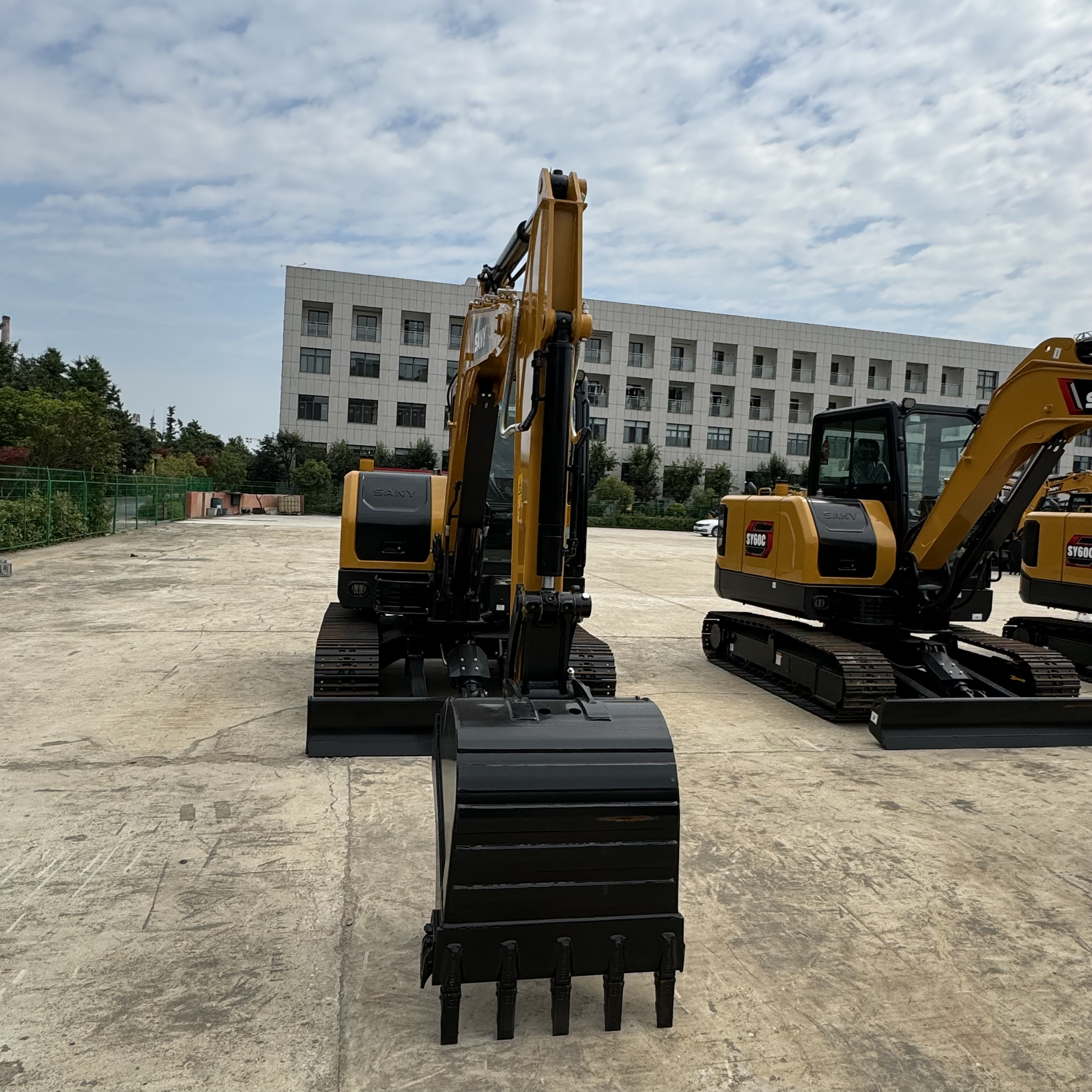 New Crawler excavator SANY SY55: picture 7