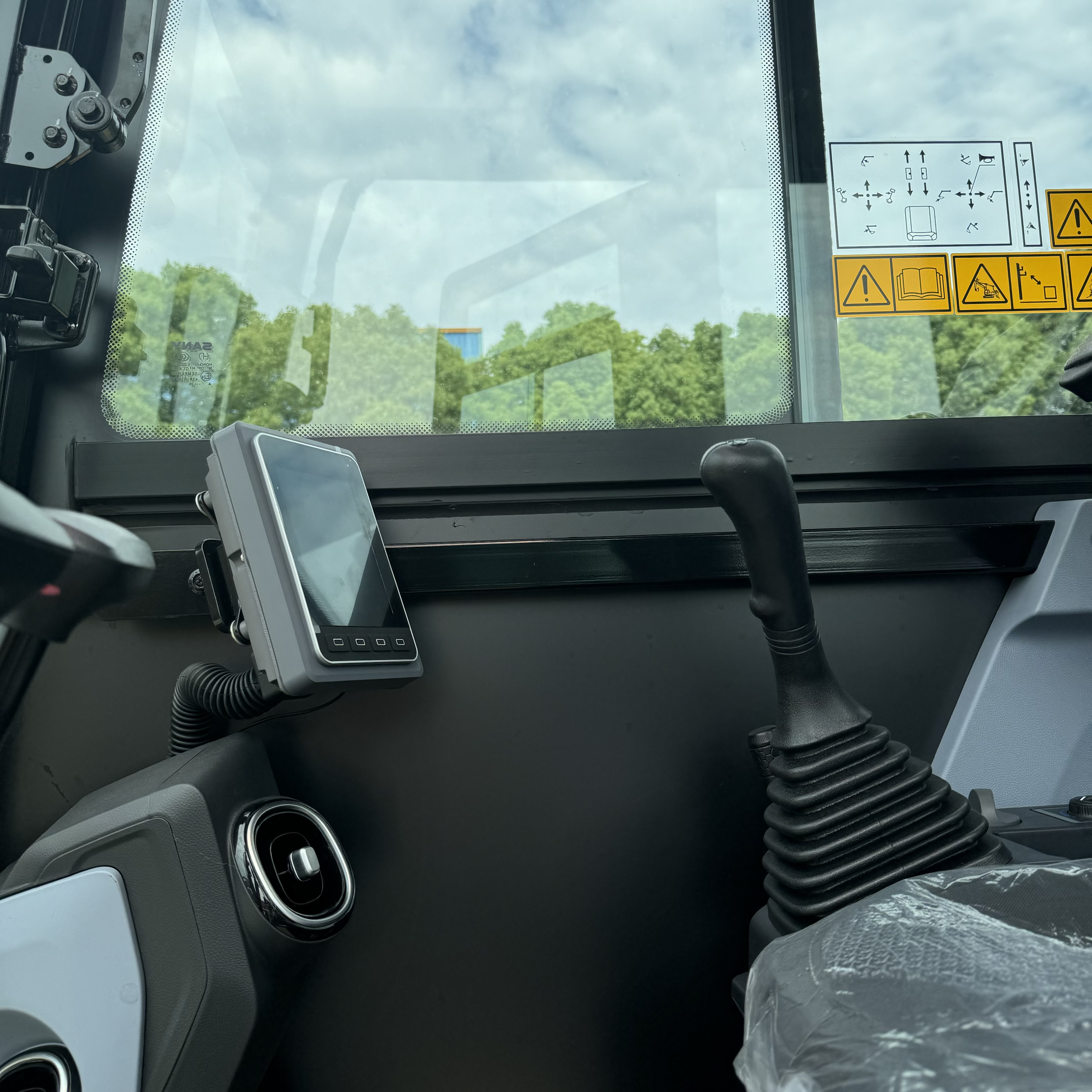 New Crawler excavator SANY SY55: picture 21
